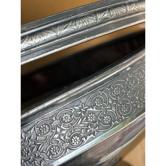 Meriden Silver Plate Etched Wedding Basket 9" Heavy Vintage Ornate Bowl - Picture 8 of 9